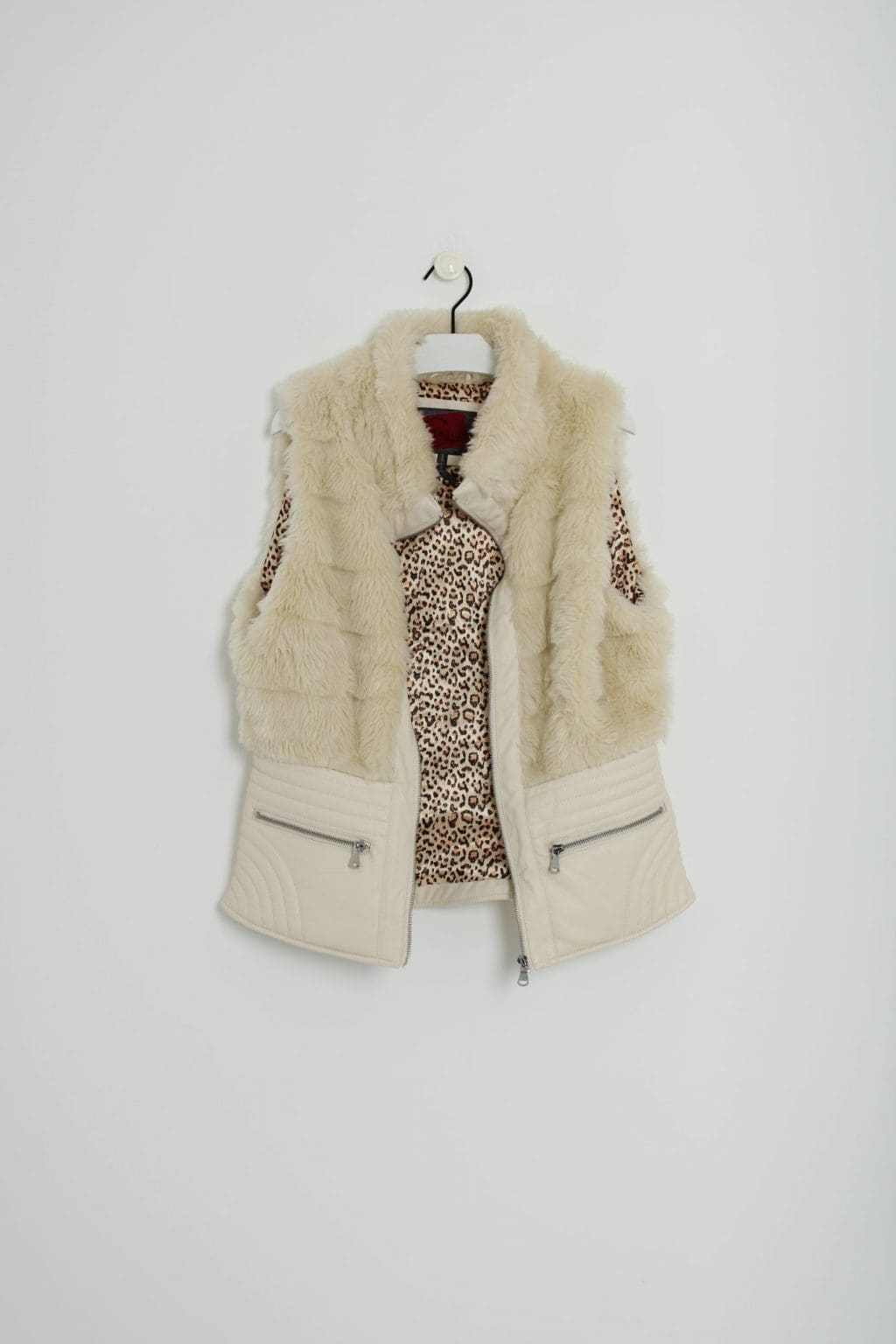 Cream faux fur vest Swapology